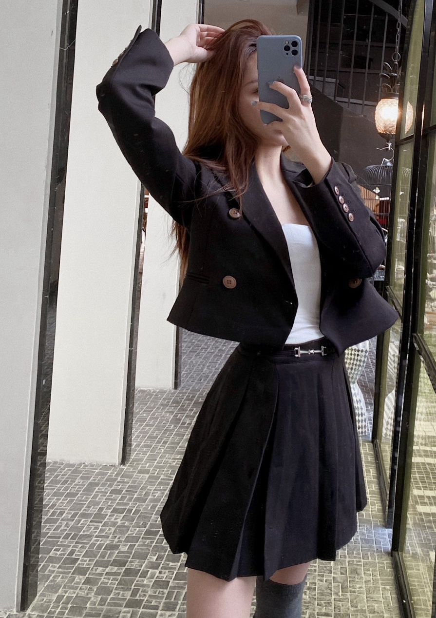 天然高颜值，性感美艳。找多金男，可去外地 第1张