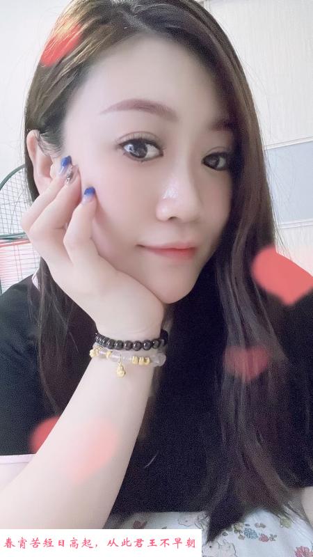 白云微胖气质少妇牡丹 第1张