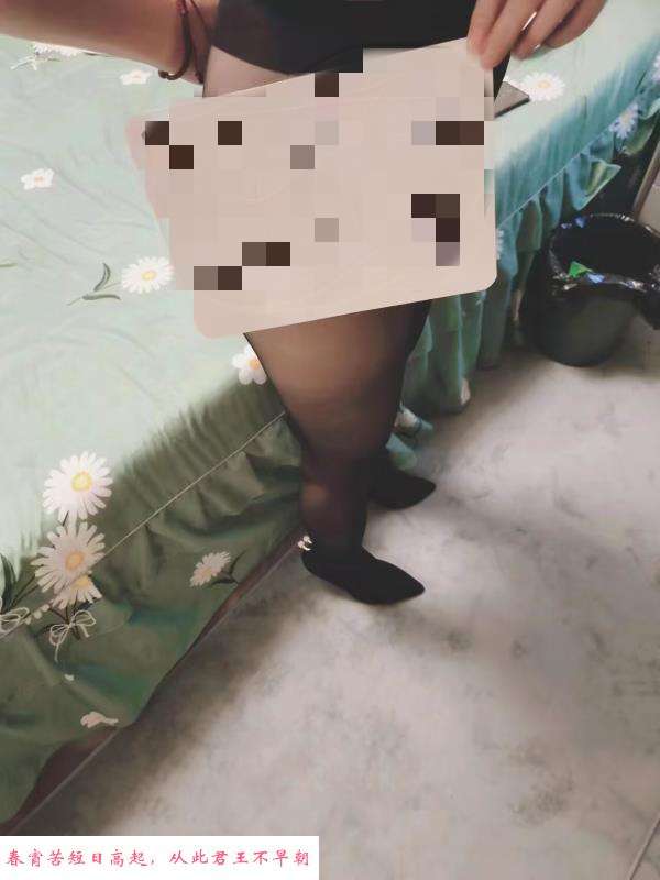 秦淮气质骚妹冰冰 第1张