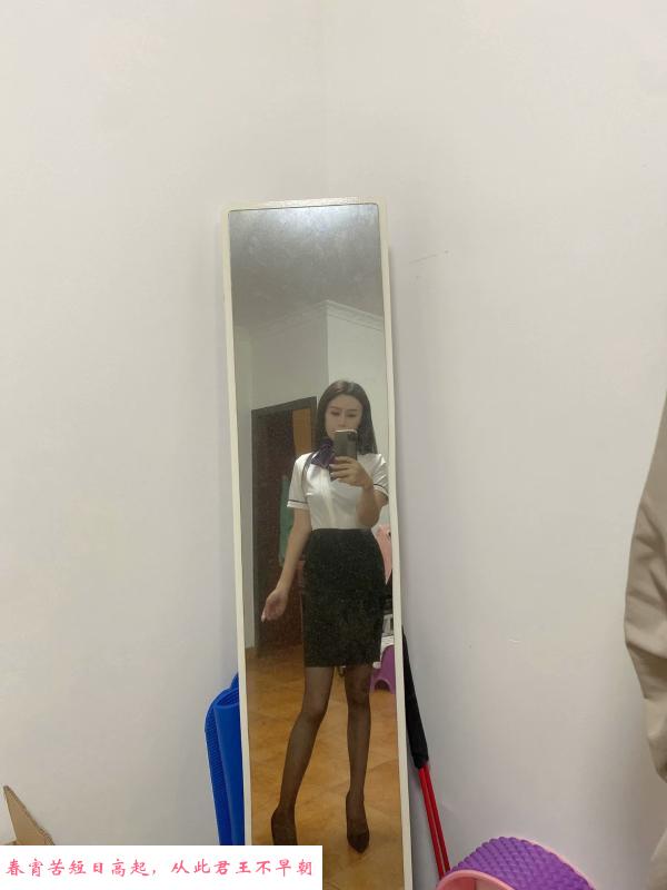 罗湖婷婷 第1张