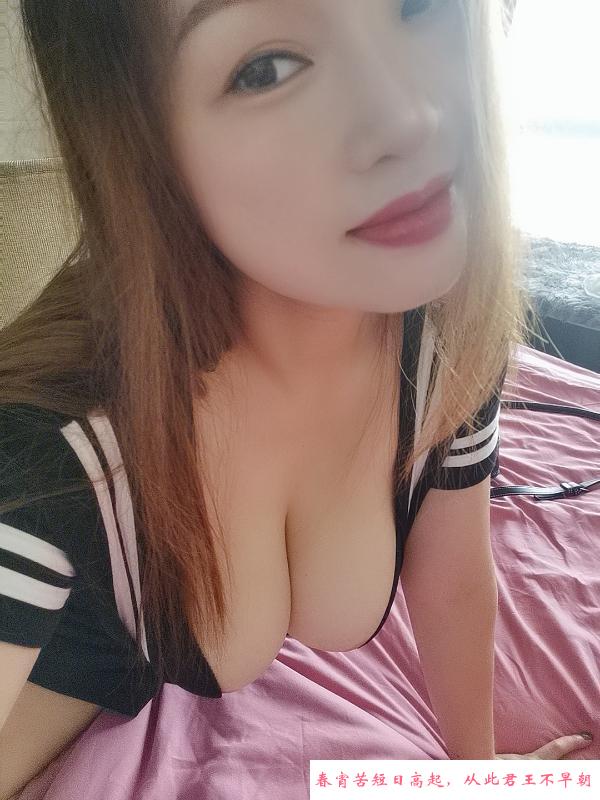 大波少妇小丽丽 第1张