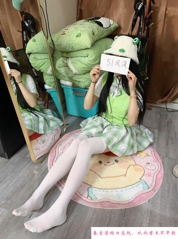 江岸可爱小姐姐 第1张