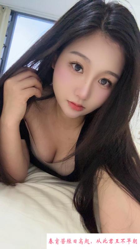 嫩鲍依依 第1张