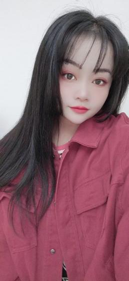 有点萌的妹子 第1张