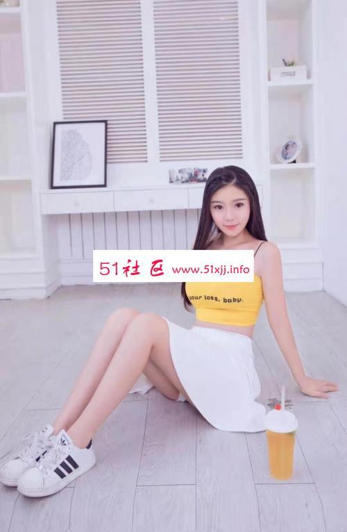 1后小妹妹天然F巨乳 第2张