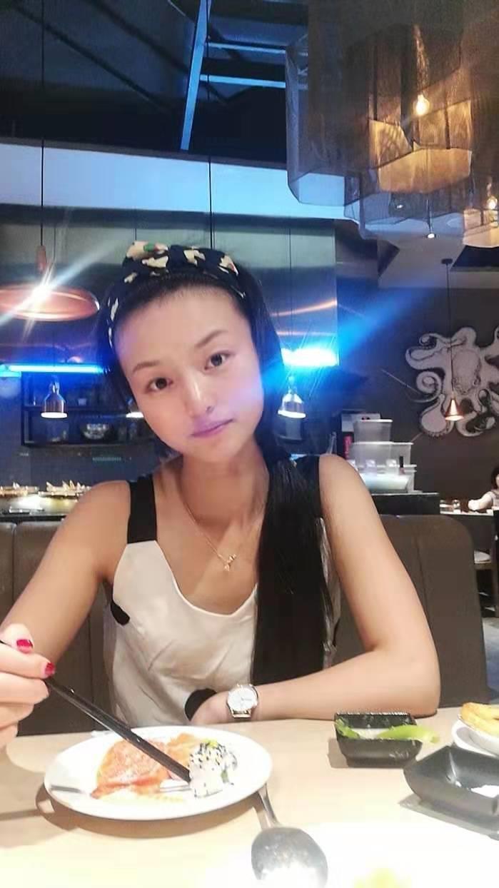 闵行极品兼职妹 第1张