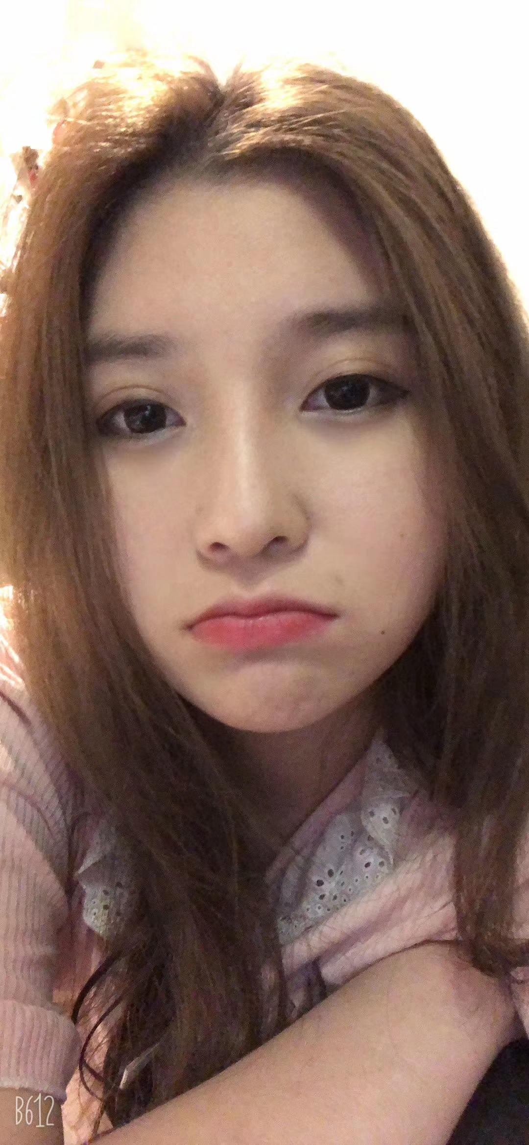 清纯可人的童童桐儿 第1张