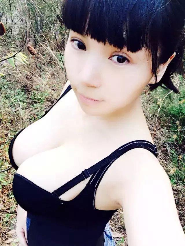 体验朋友赞不绝口的G奶美眉 第2张