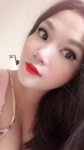 刚生完宝宝的哺乳期妈妈，36E大奶，可以喷奶 第2张