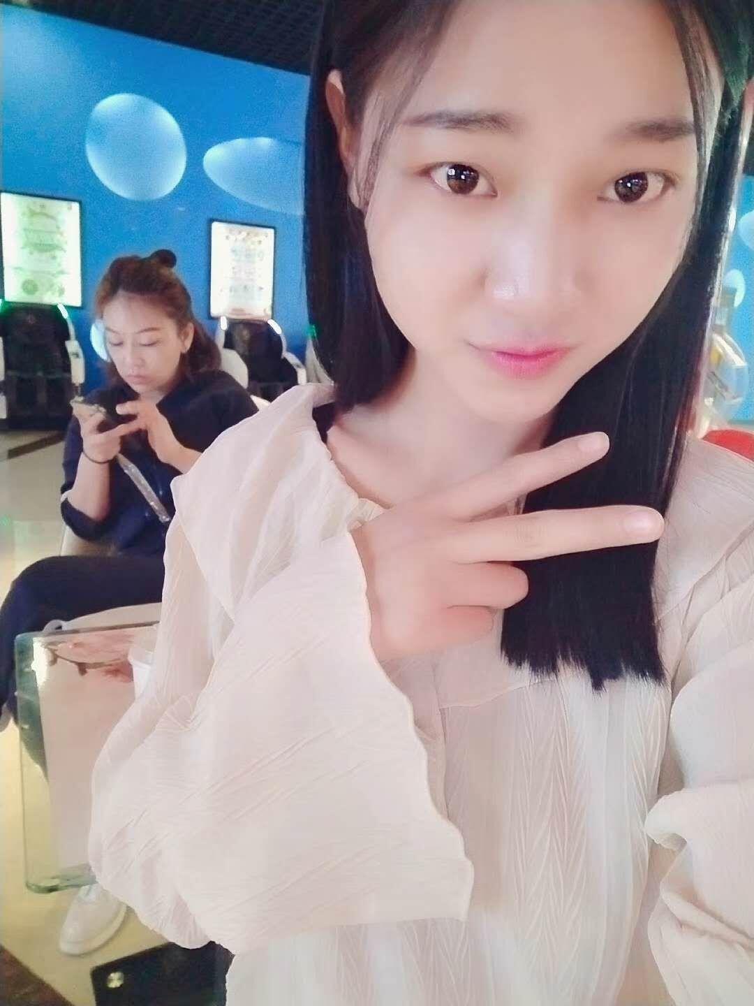 三验性格活泼妹妹芭乐 第3张