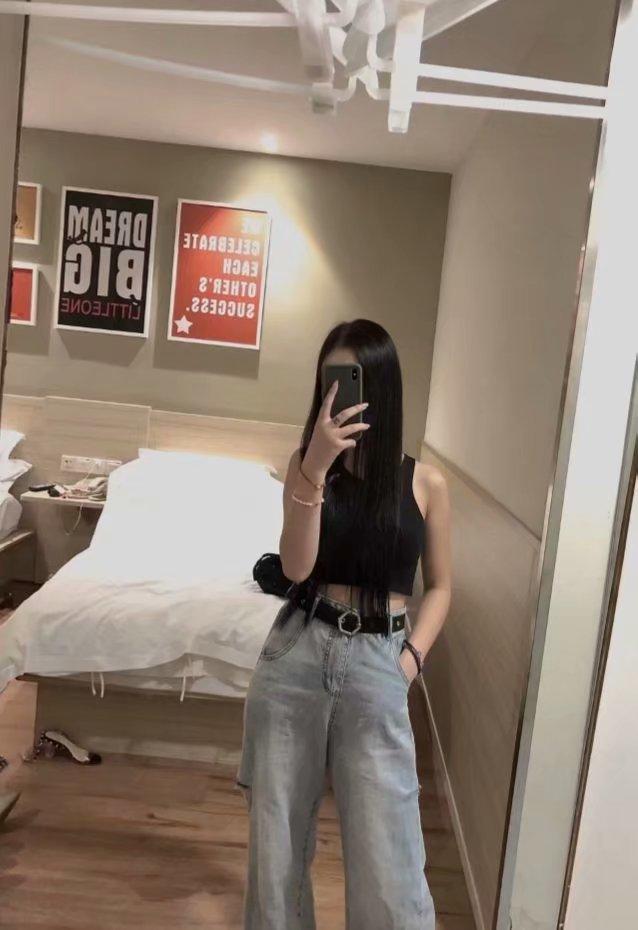 重庆大坪小姐姐 第1张