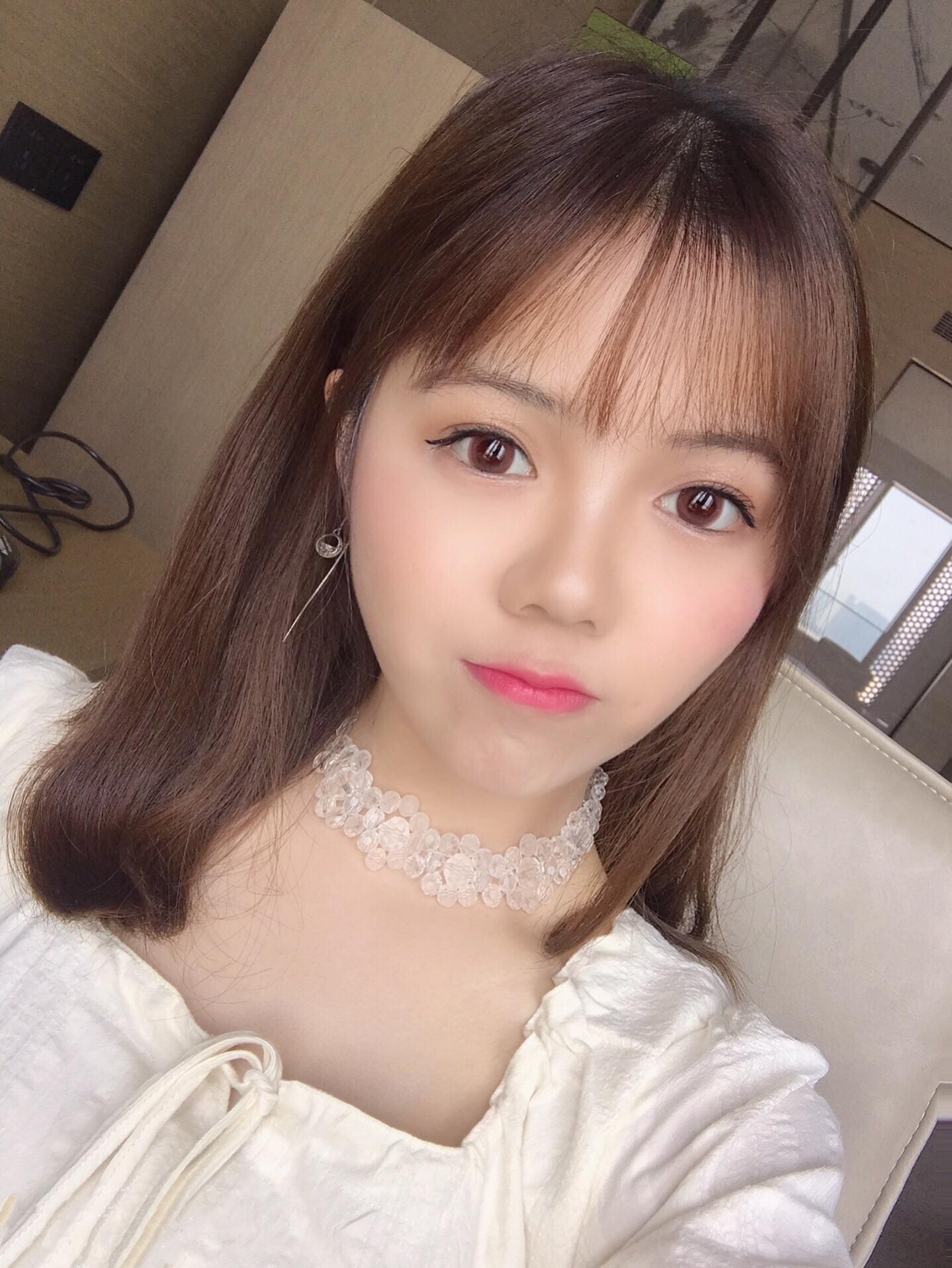 青羊区妹子 第2张