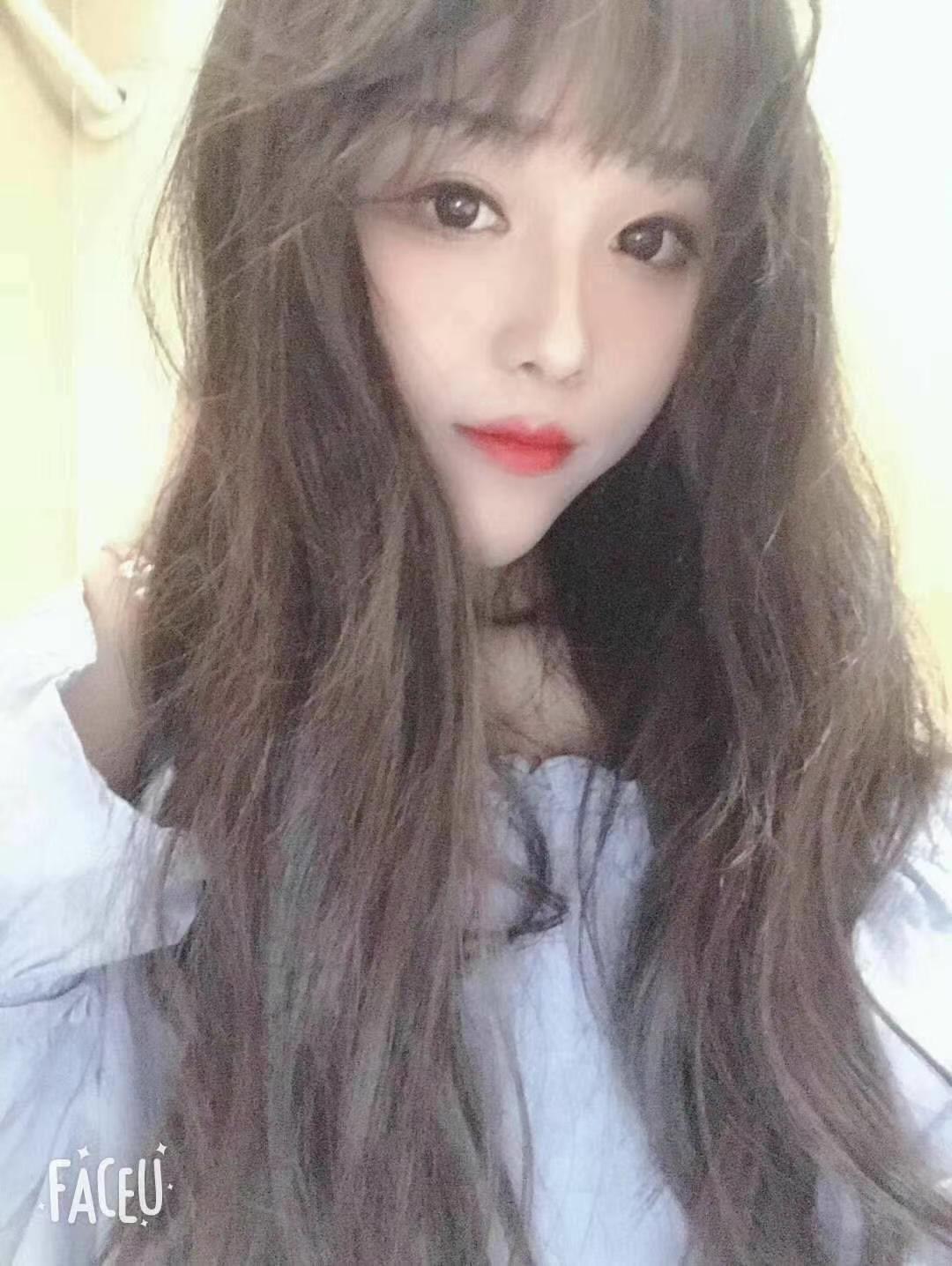 新区约的一个妹妹 第2张