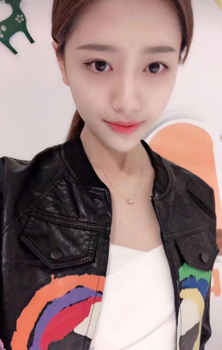 南山小可爱：大奶长腿嫩妹一枚，服务主动热情骚 第1张