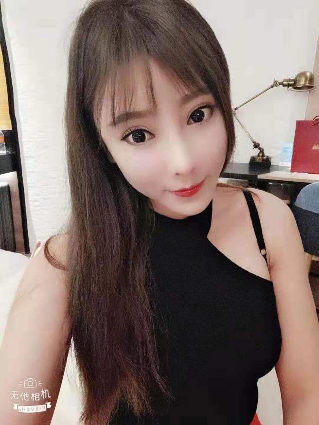 南山洋洋:实至名归小靓女,C凶粉嫩皮肤白,实在听话不机车 第1张