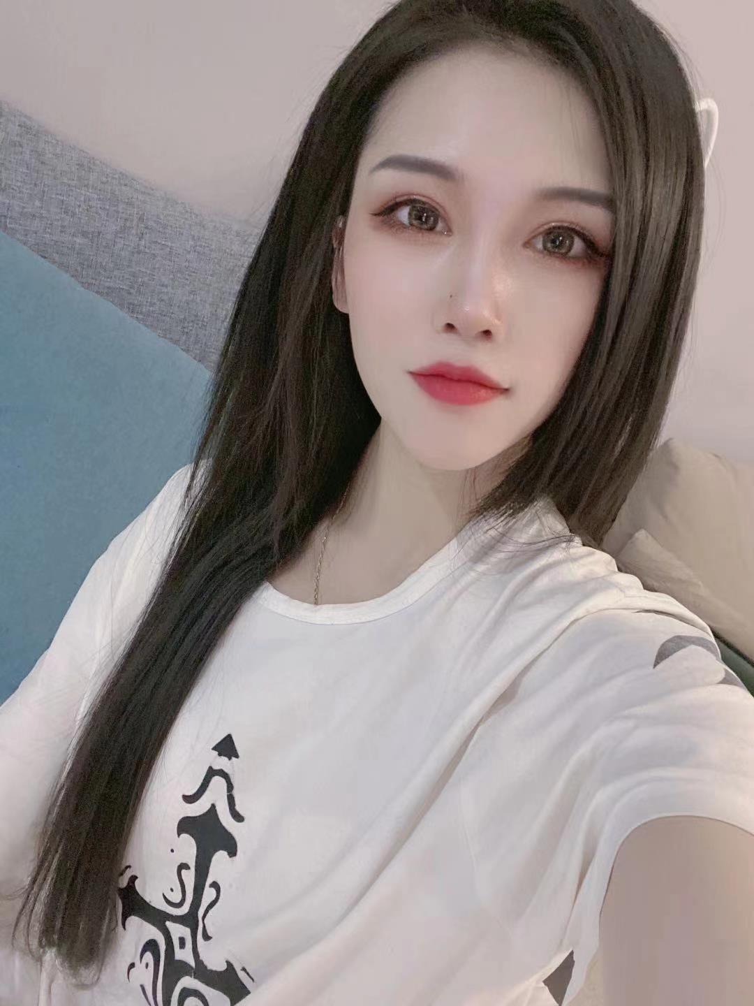 南京虹悦城和服孟媛媛 第1张