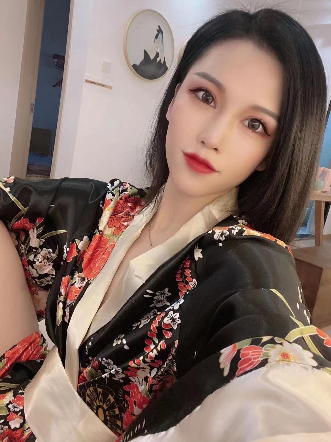 南京虹悦城和服孟媛媛 第2张