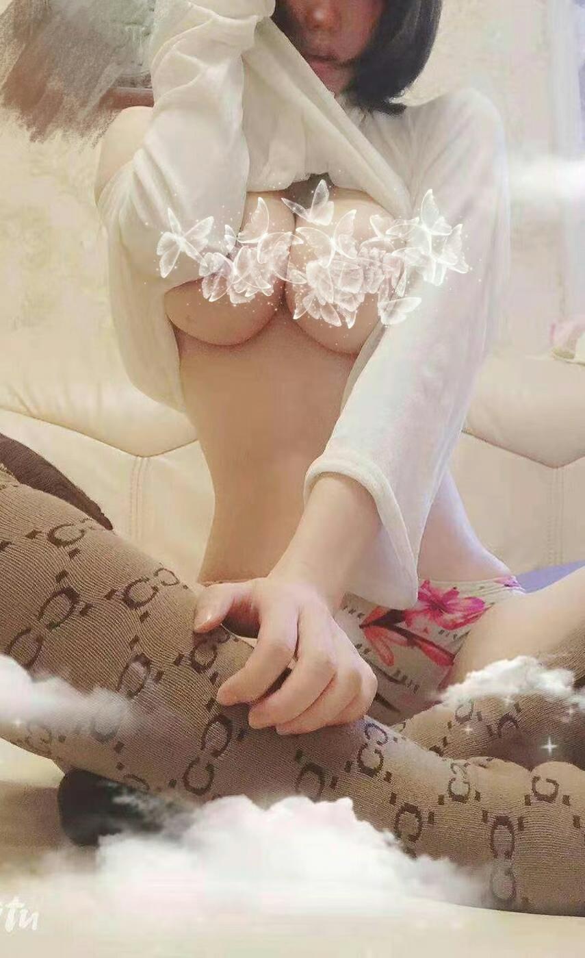 身材好服务好的楼凤 第1张