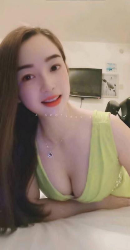 青年路小少妇 第3张