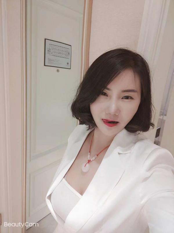 南通轻熟女 第1张