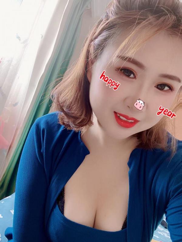 纯天然御姐琪 第3张