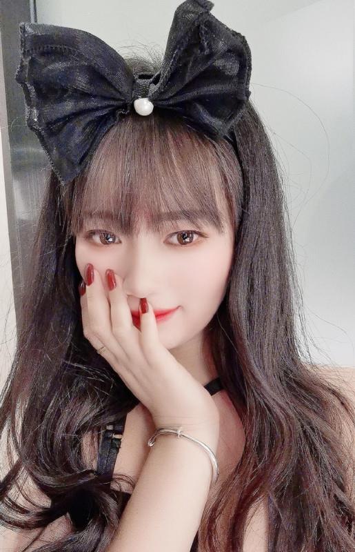 甜美萌妞小芊芊 第3张