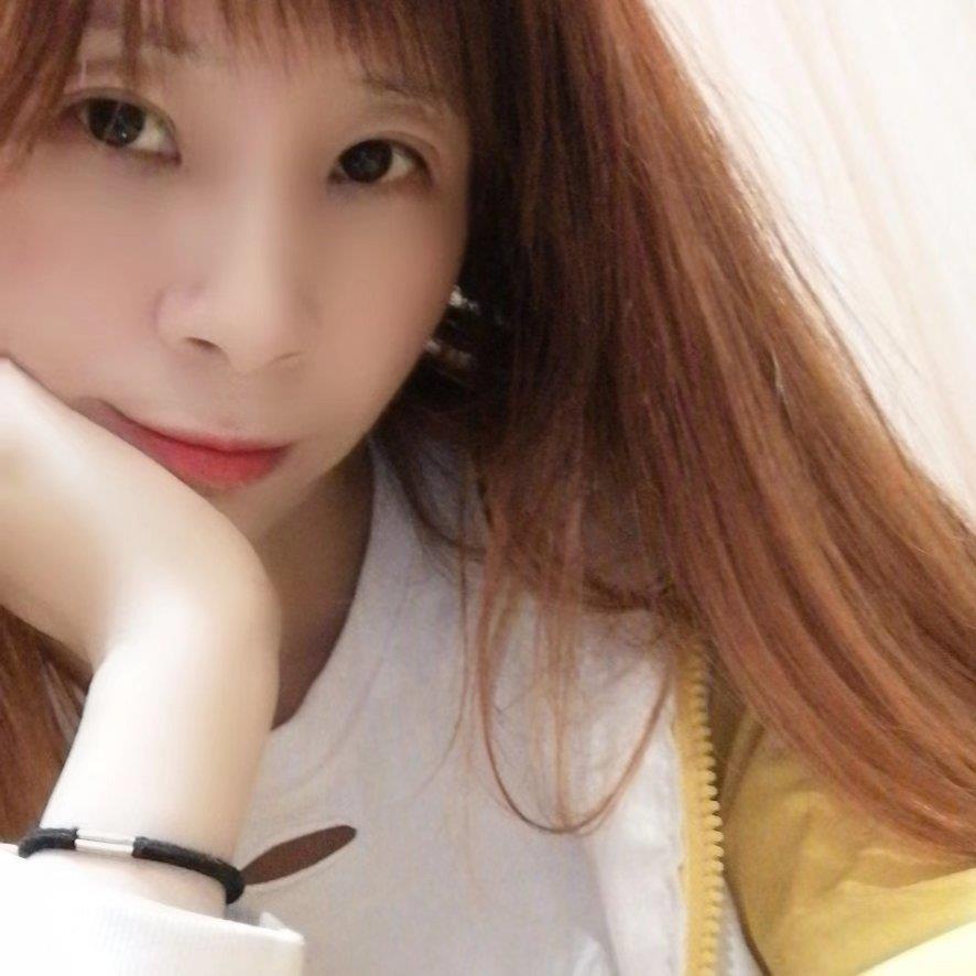 中山美女果果 第1张