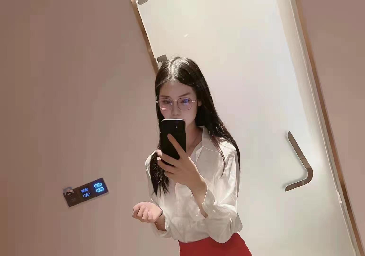 大朗清纯高挑兼职美女，肤白逼紧，高质量 第1张