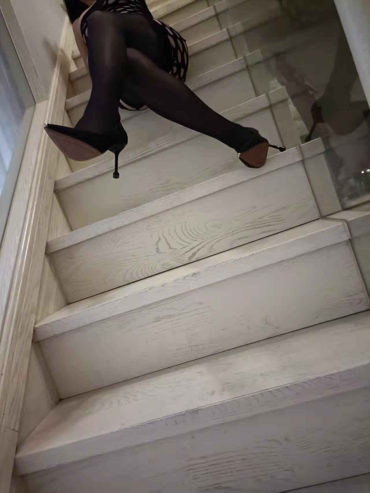 滨江少妇 第3张