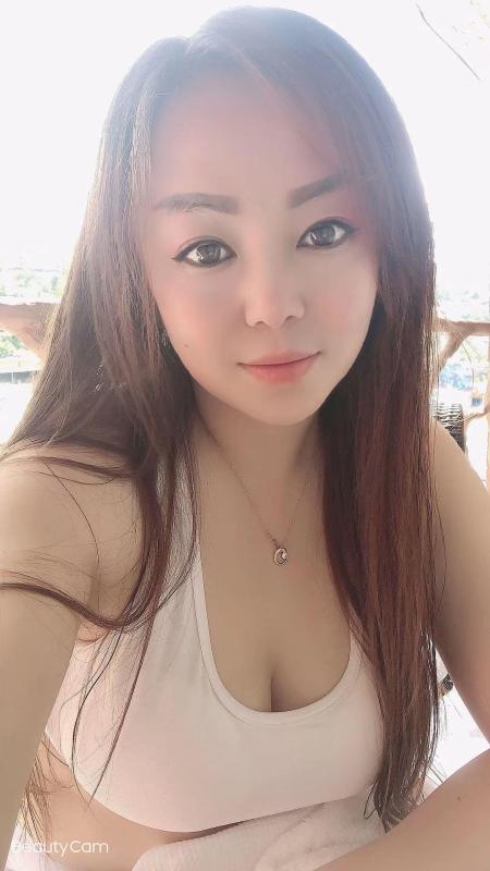 胸大口活好的少妇 第1张