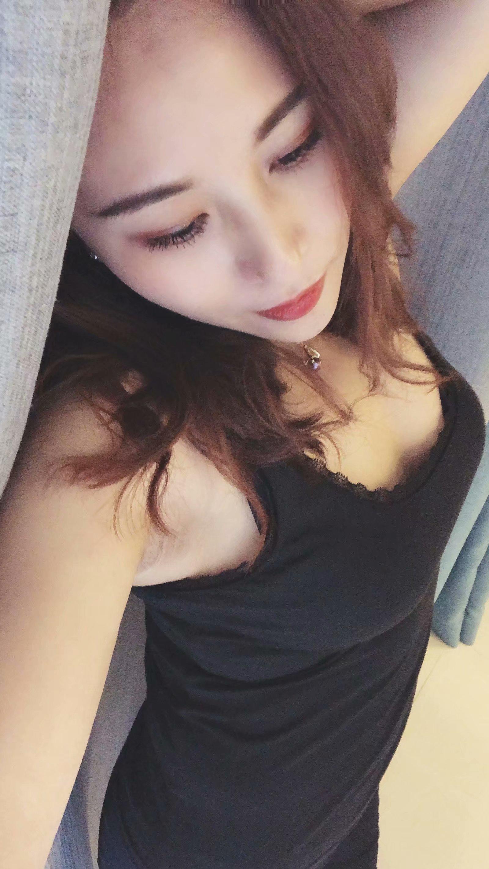 伊梦老师回归 第2张