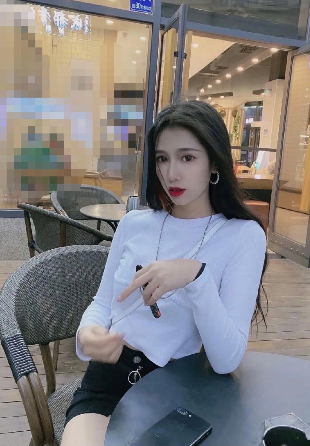 龙华清湖小御姐诗怡 第1张