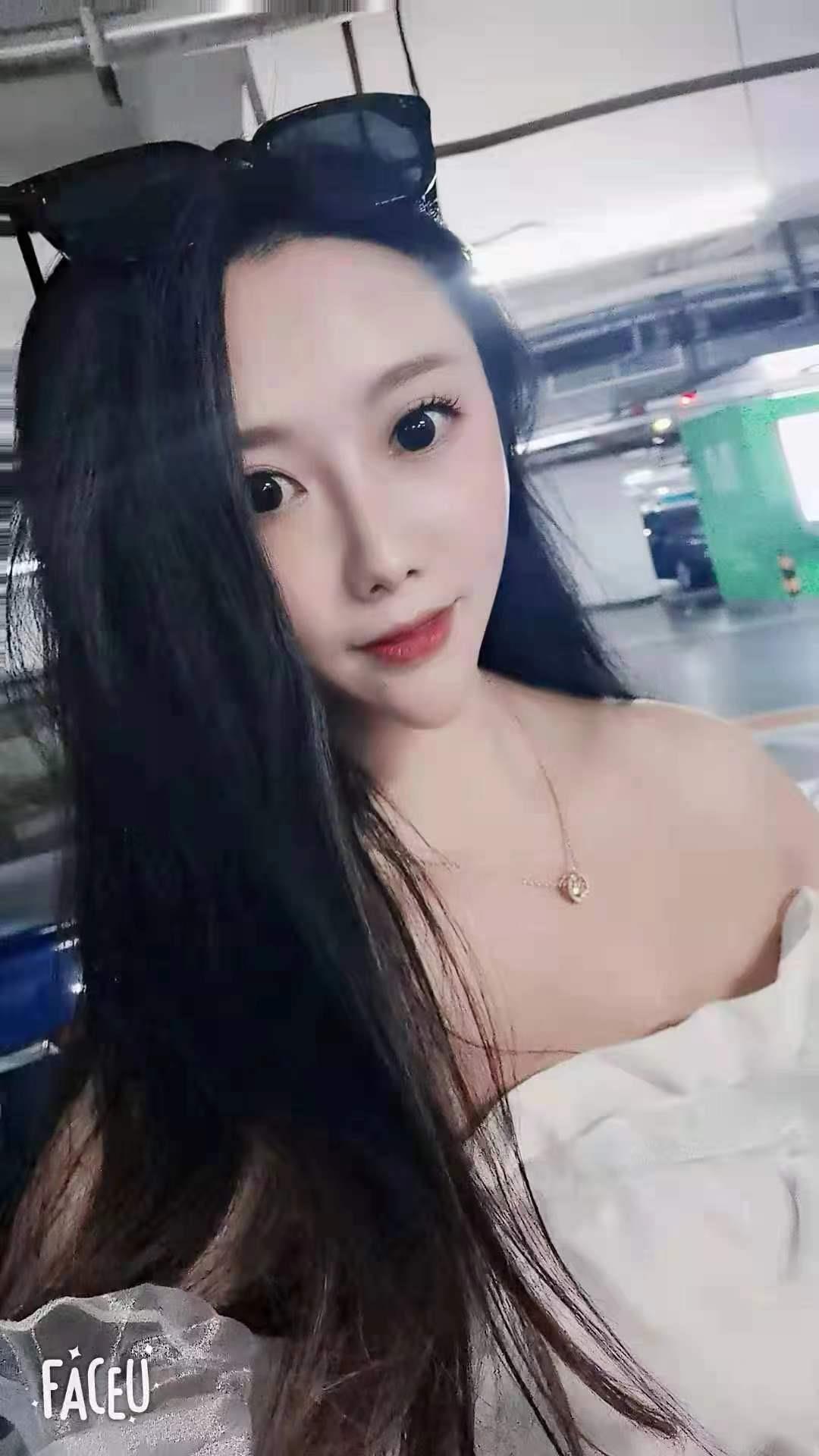 成都仁和新城36d极品妹纸 第3张