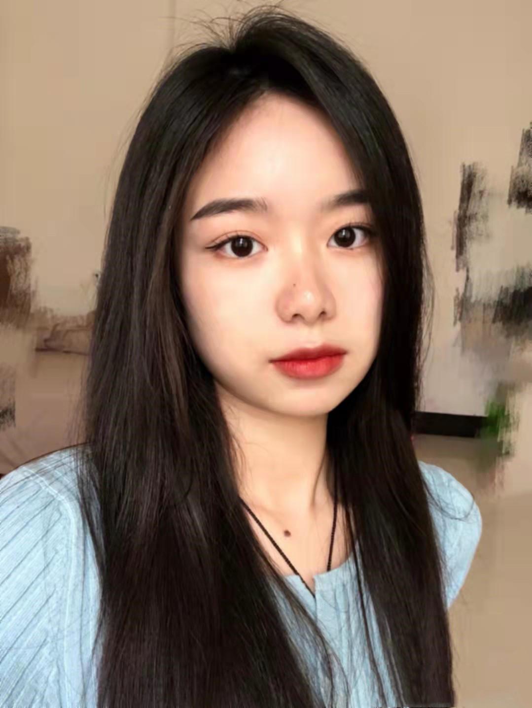 前不久认识的一个年轻妹子 第2张