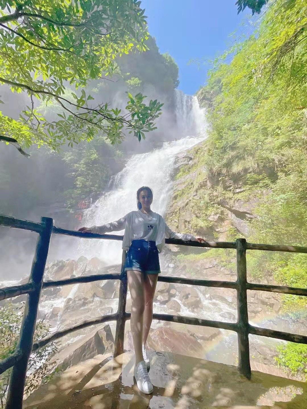 蜀山漂亮小姐姐 第2张