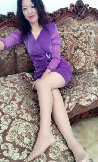 官渡世纪城熟女一枚有喜欢的可以约 第4张