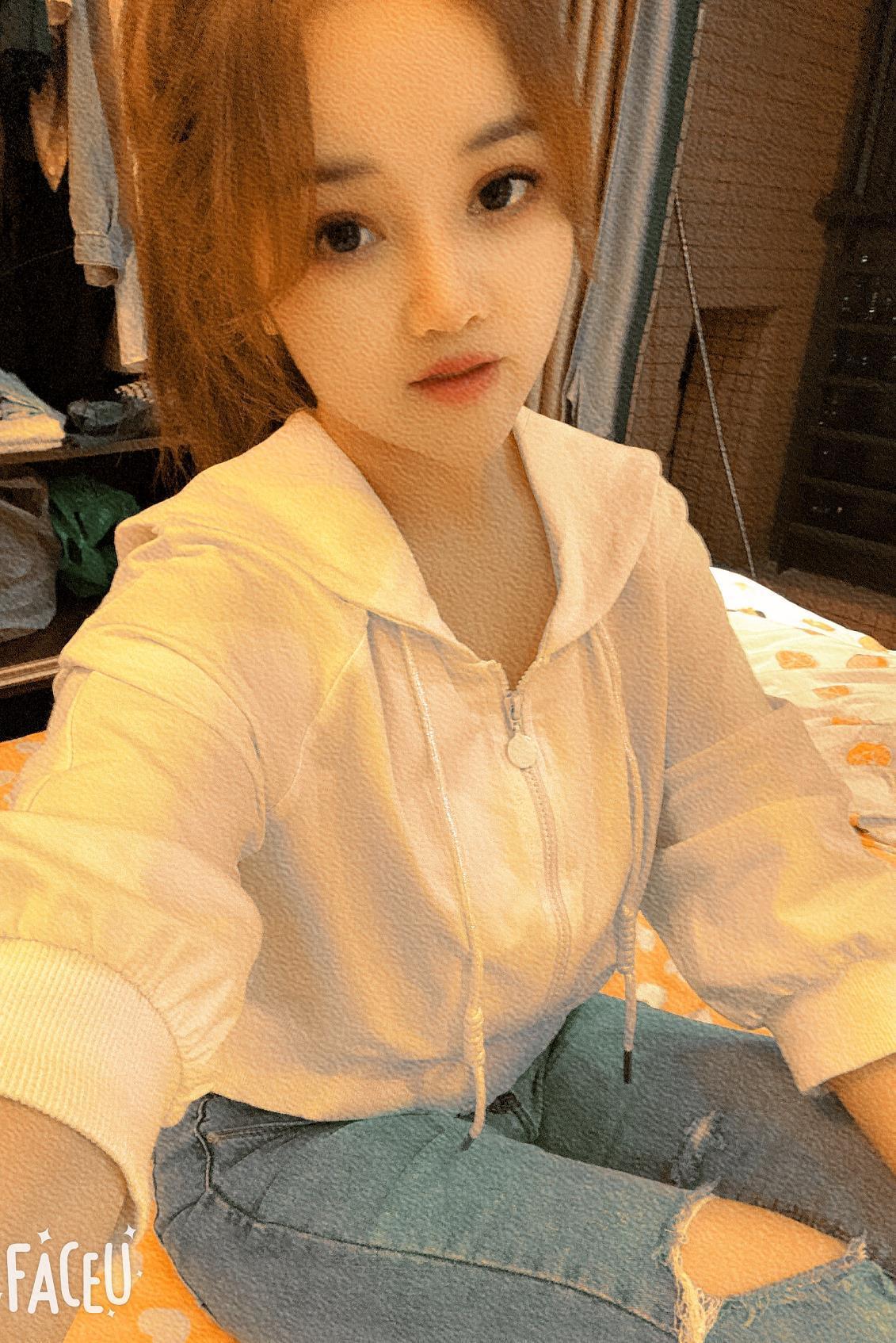 大胸御姐珊珊，骚起来根本扛不住 第3张