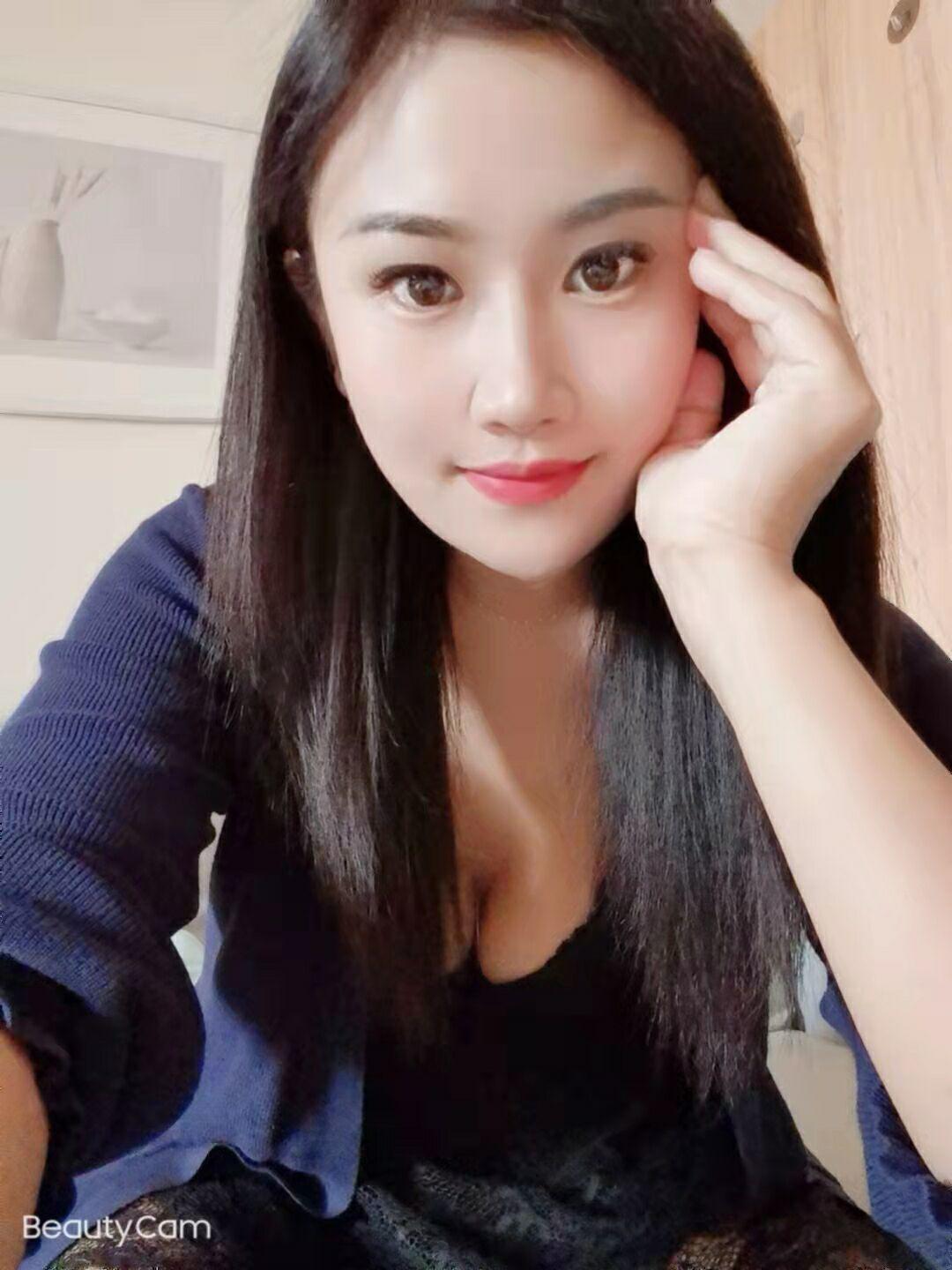 大波御姐,烈焰红唇,技术一流,荡气十足 第1张