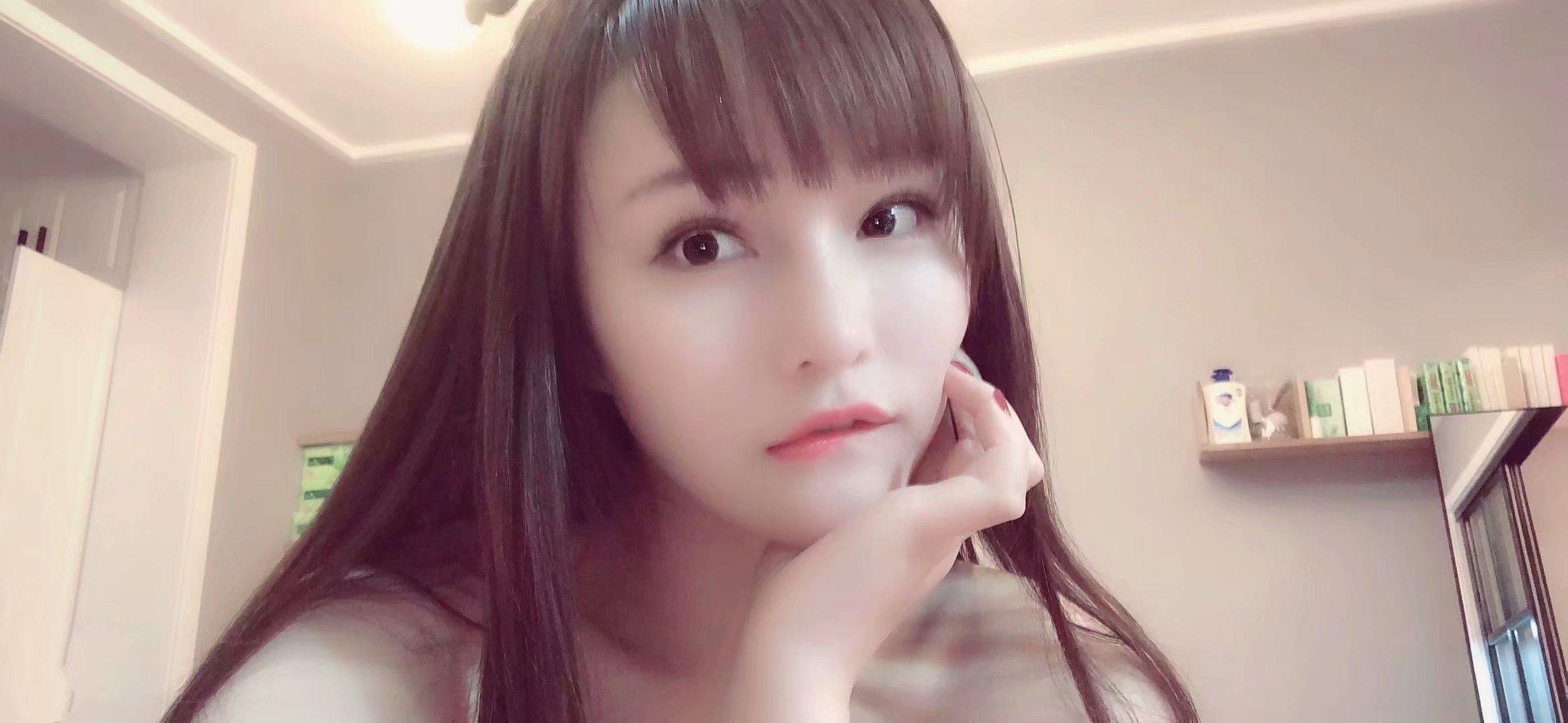 颜值不错的蜜糖 第1张