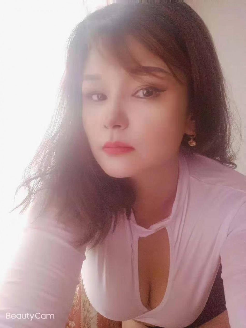 外卖少妇 第1张
